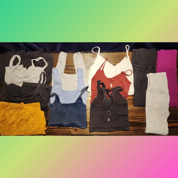 FREE PEOPLE MOVEMENT "MYSTERY" BOX M - Picture 3 of 3